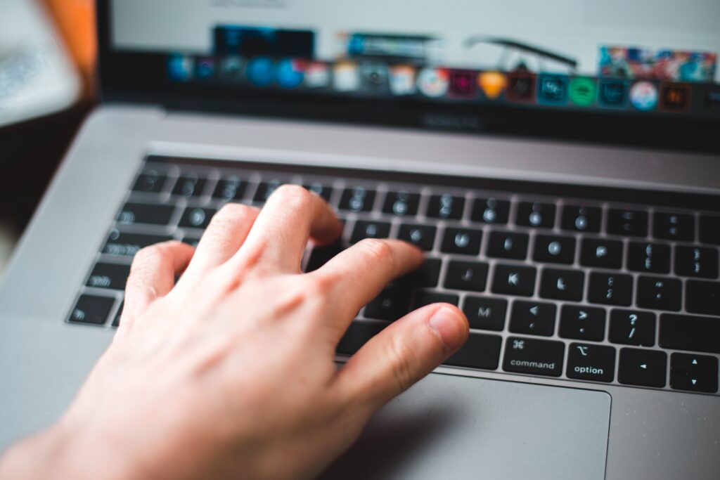 ESCRIBA Study on the Use of AI in the Workplace